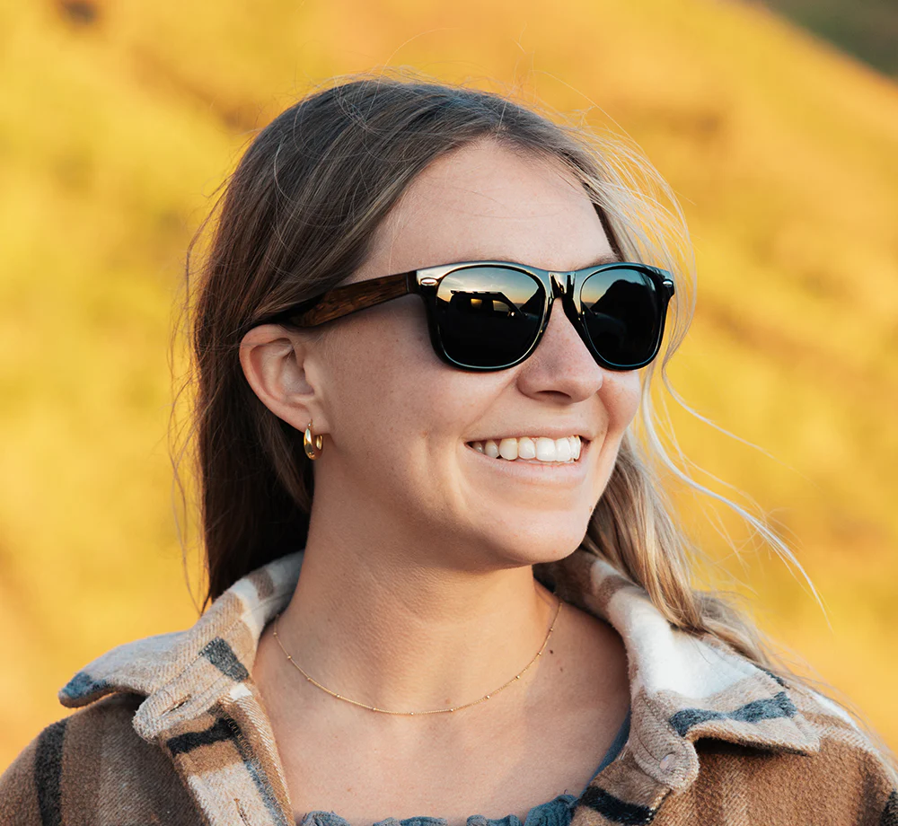 NICK Super Dark Glossy Frame Sunglasses - Image 4