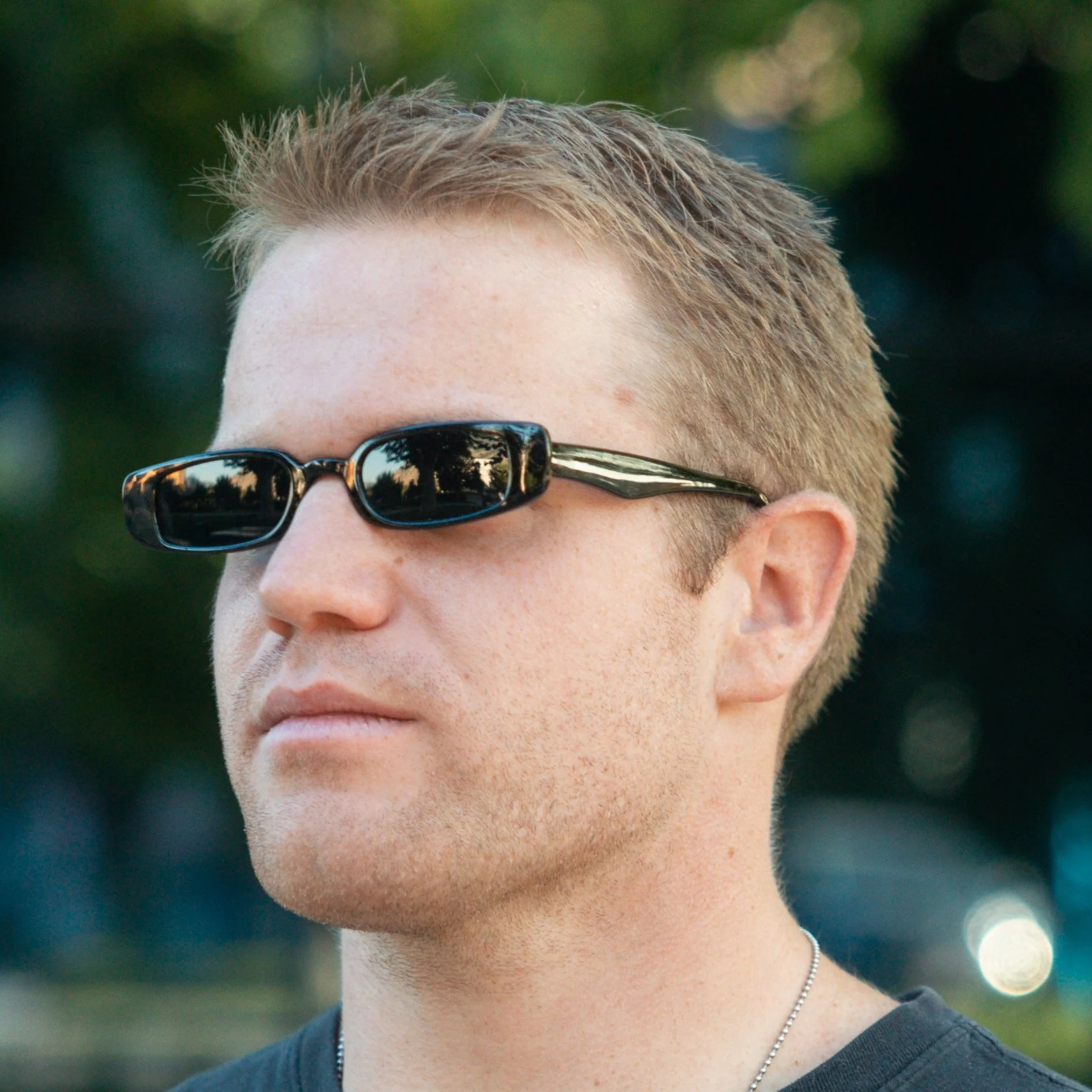 LONE Ultra Slim Super Dark Sunglasses - Image 5